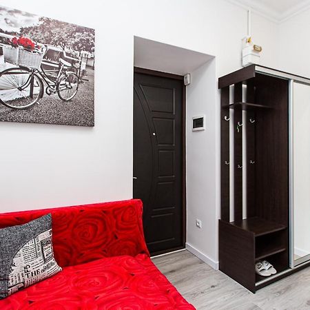 Ferienwohnung Однокомнатная Форум-Центр Lemberg Exterior foto